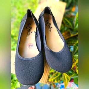 Self Esteeme Flat Sandals